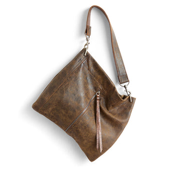 ACB059 | Patricia | New York | Coyote - Small