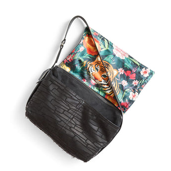 LBB041 | Sara | North Carolina | Little Book Bag