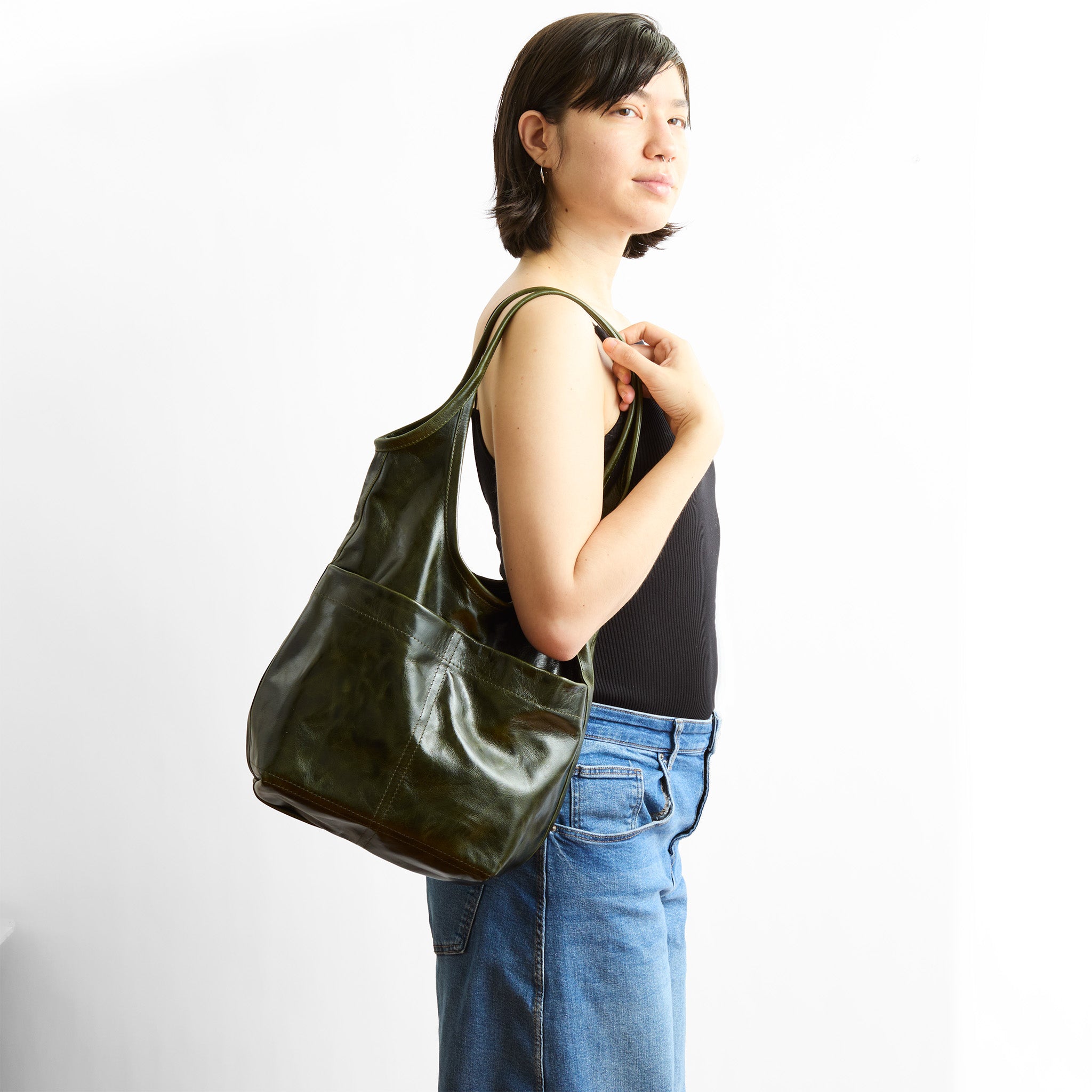 medium tux sling in pine
