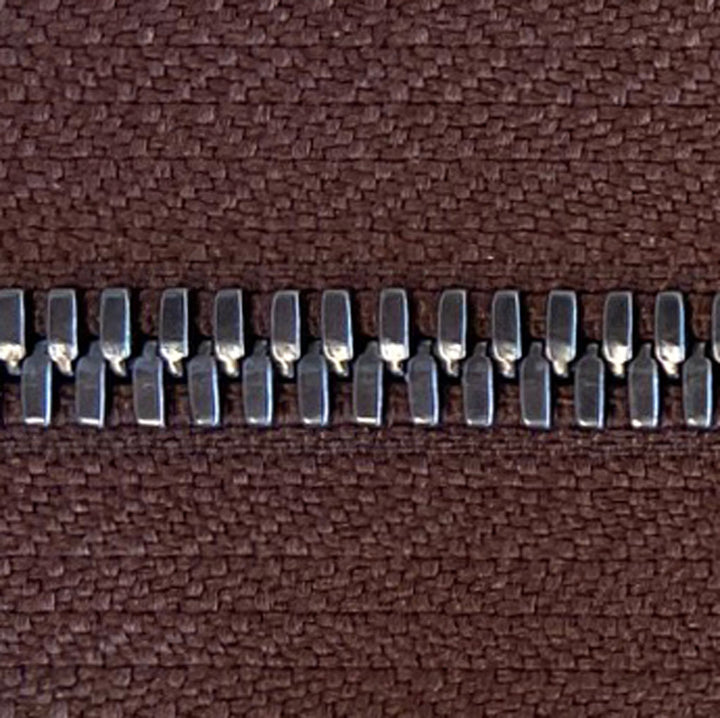 chestnut | zipper swatch