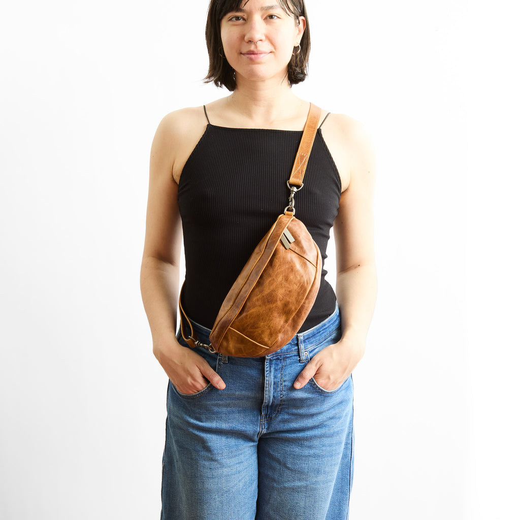 model with small lissa 