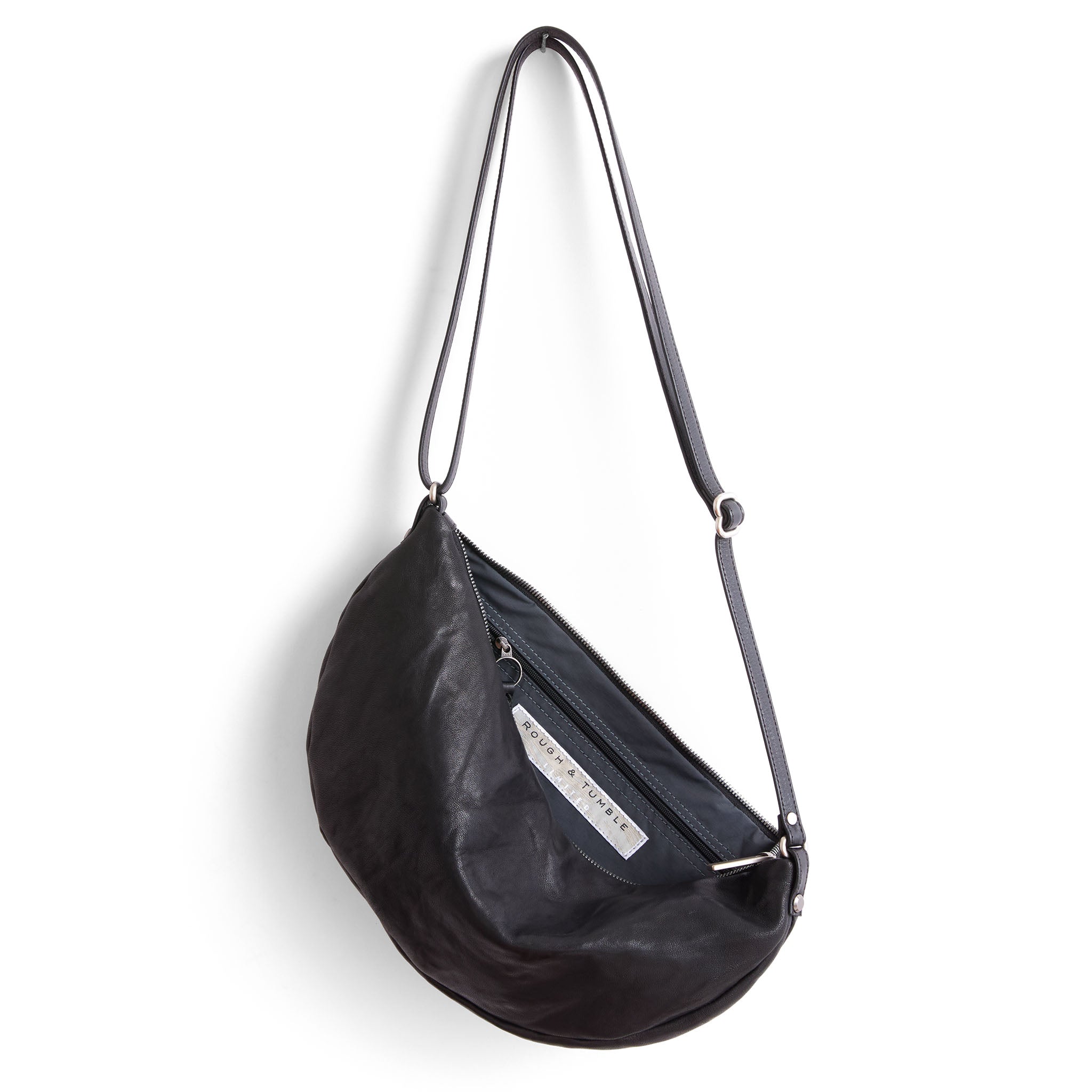 the luna size large in rodeo black interior shows core grey lining
