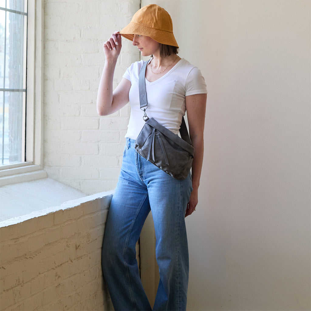 model shot of the jenny size small 