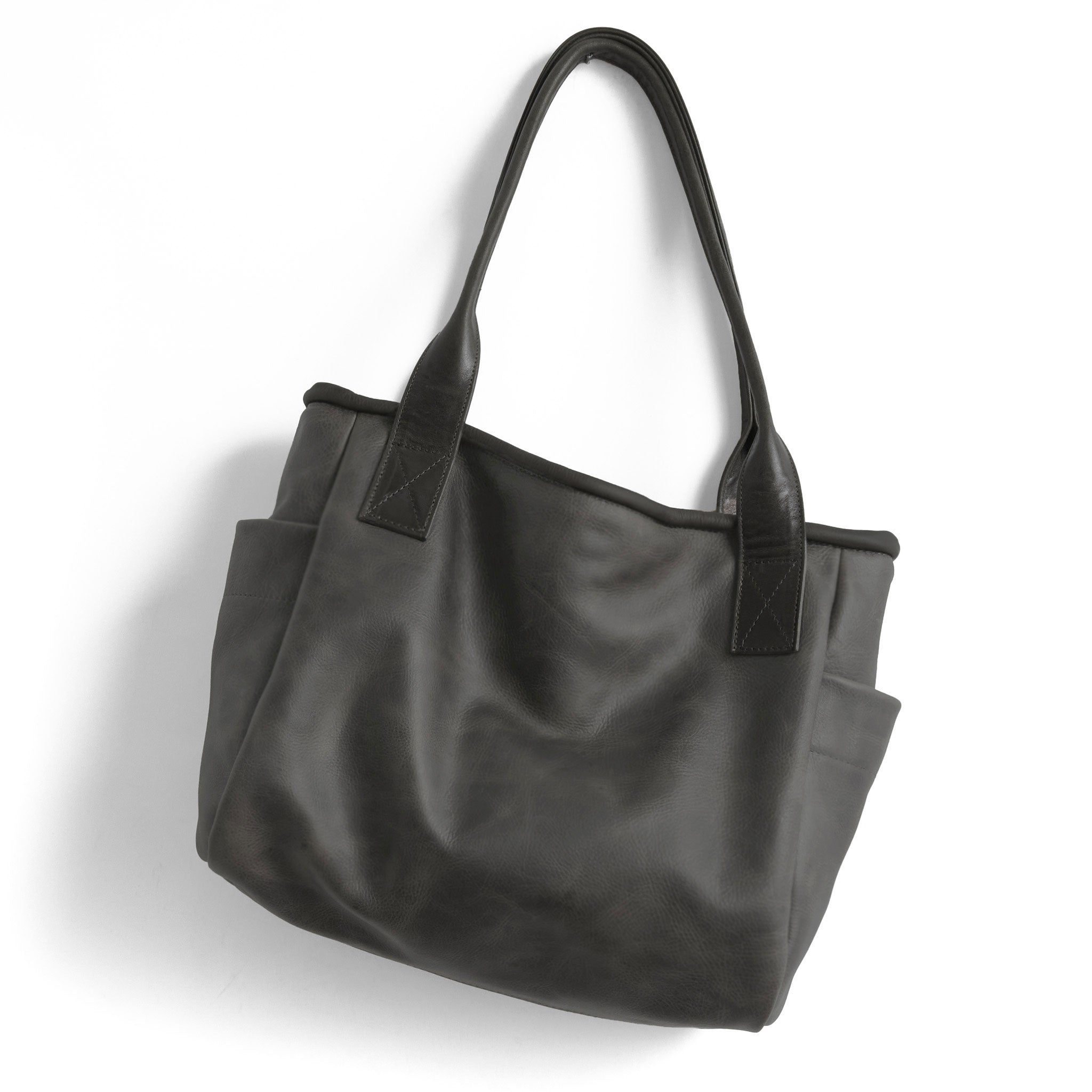 bucket tote in pure grey