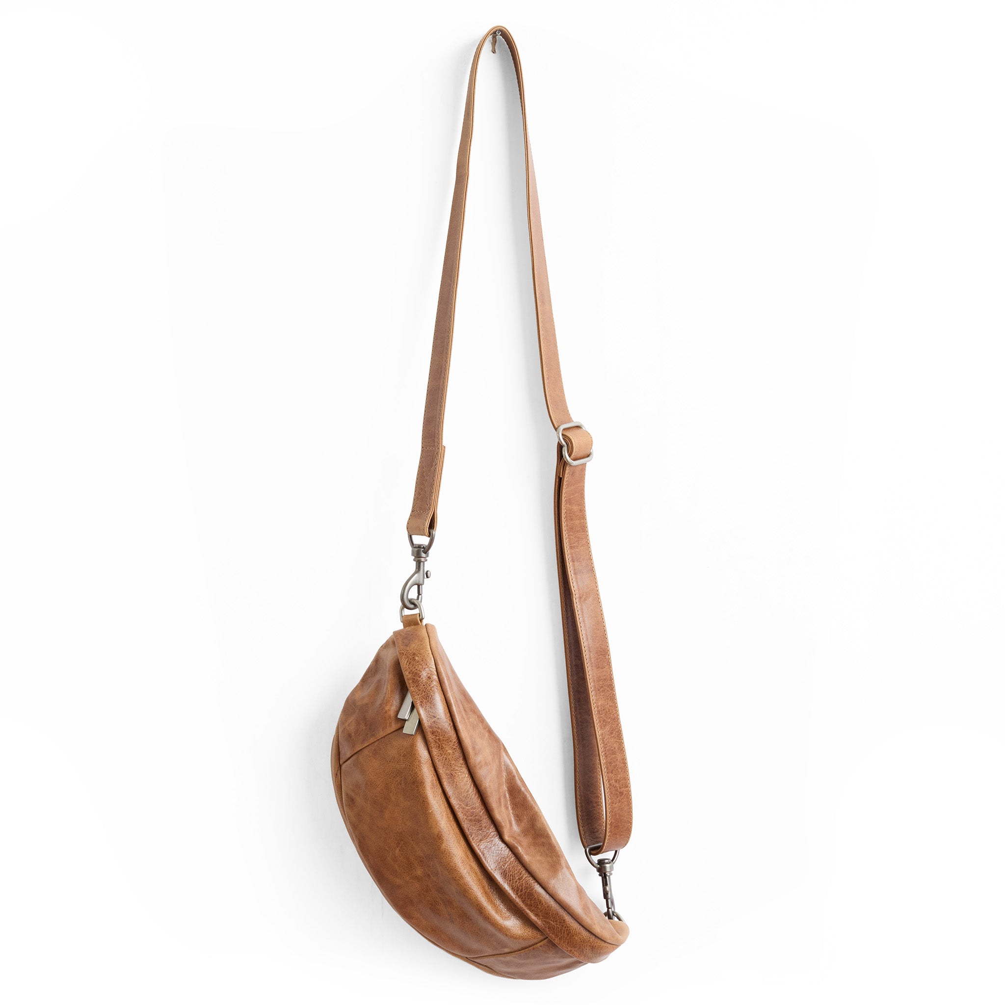 small lissa in light saddle
