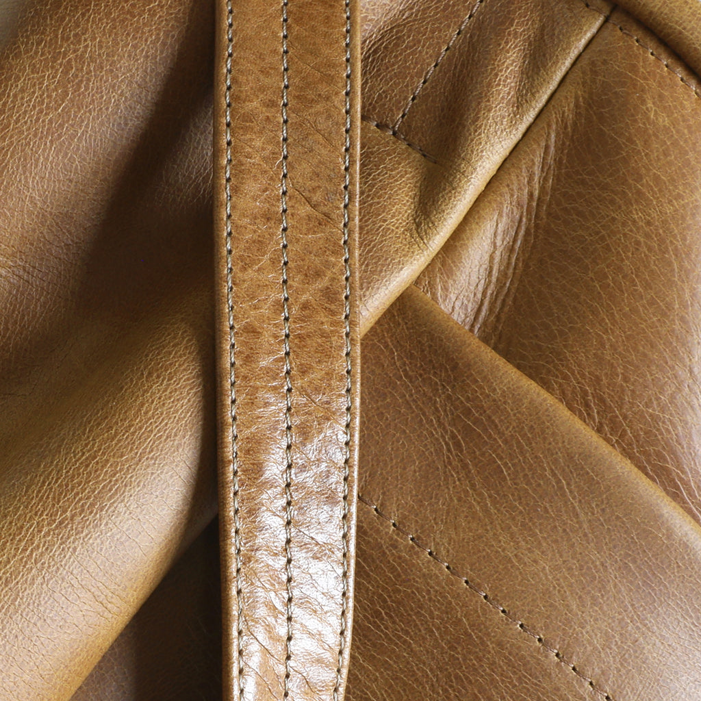 strap detail 
